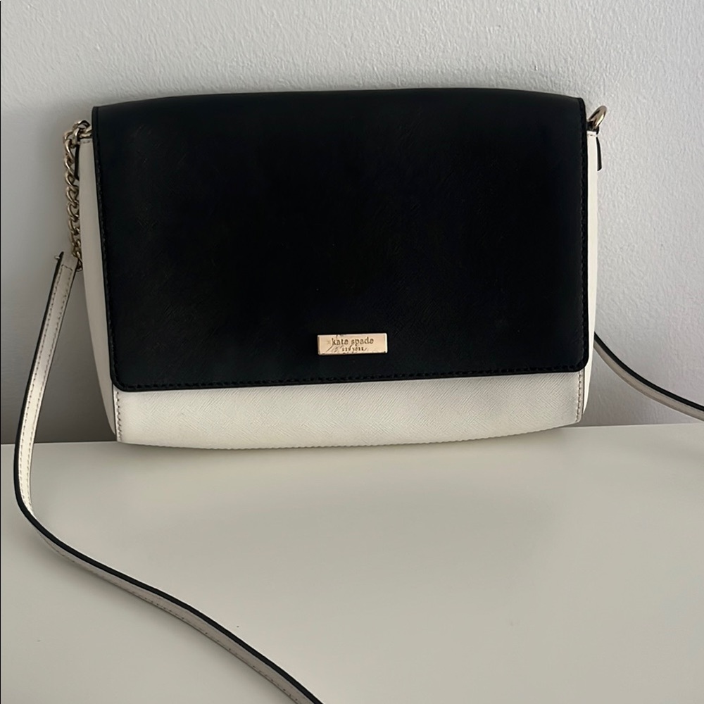 Kate Spade Black and White Crossbody Bag